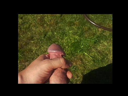 ❤️ Hete hottie laat zich in haar roze kutje neuken en spuitend klaarkomen in een zomerse tuin Porno vk at us nl.28films.ru